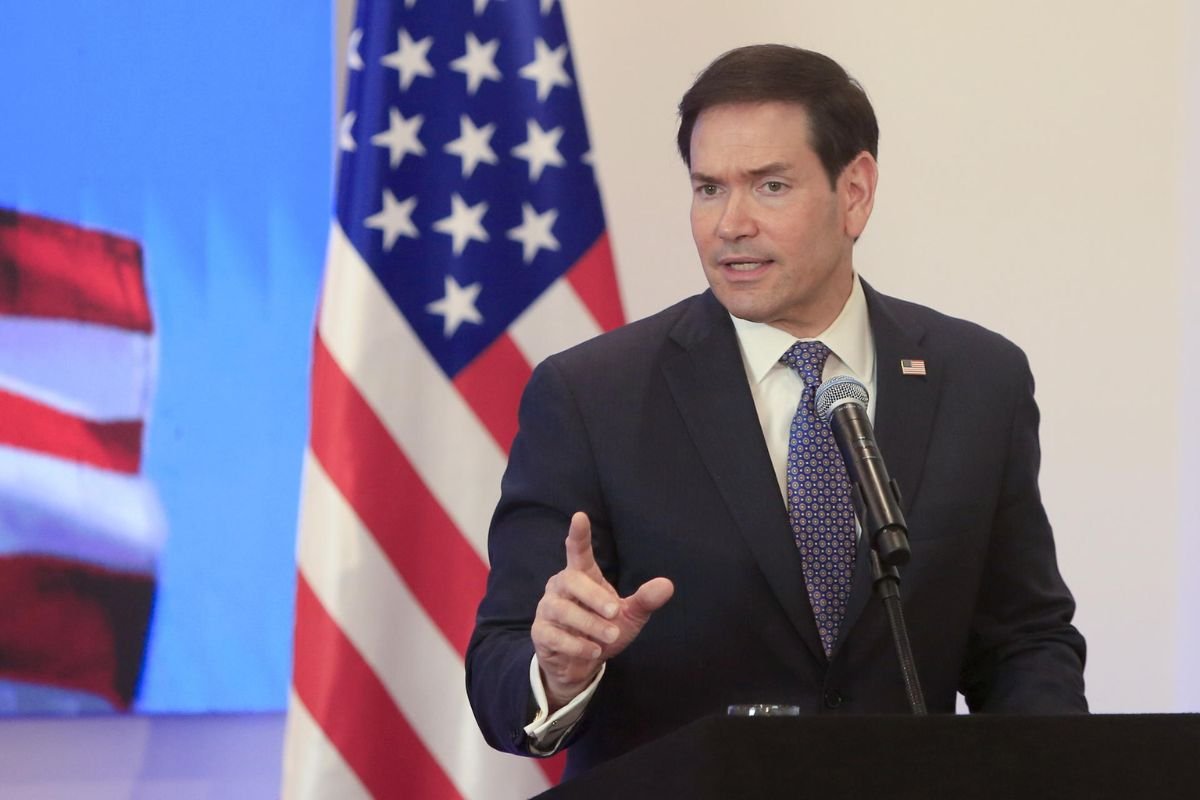 Rubio busca ampliar lazos con Asia Central con visita a Uzbekistán